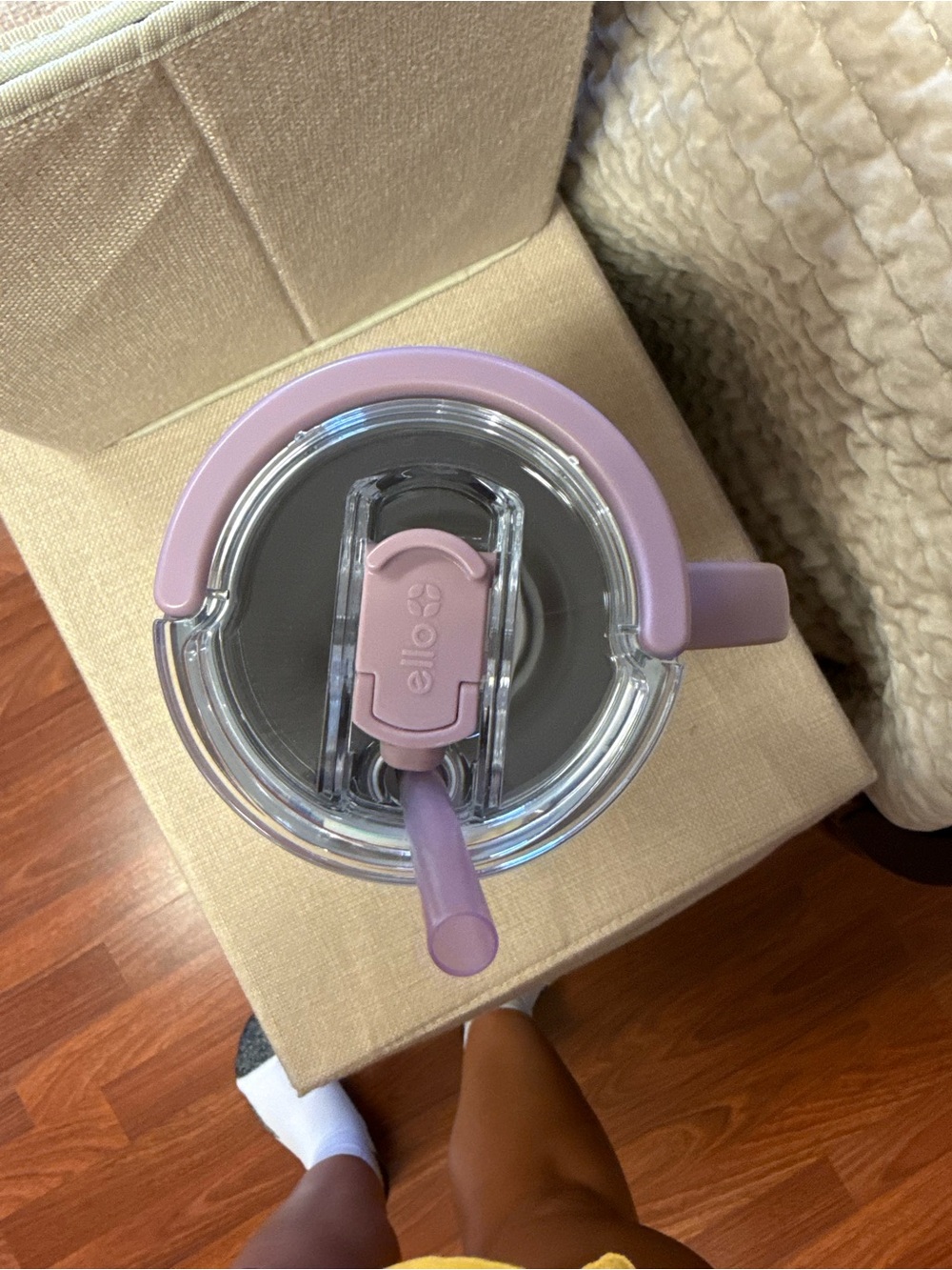 Matte Mauve Travel Mug with Handle and Straw - Picture 2 of 3